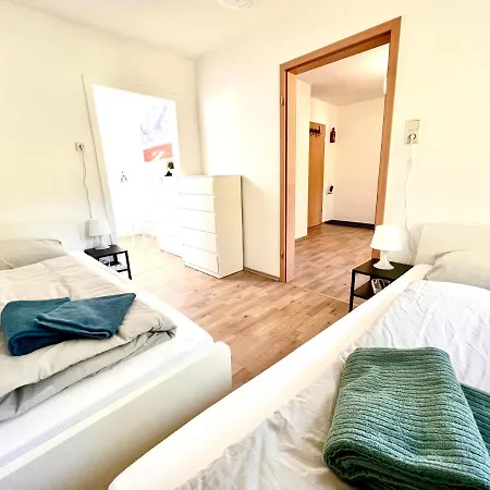 3 Zimmer, 5 Schlafplaetze, Zentral Sued, 4 Min Zur A45, Frei Parken * Hagen (Arnsberg)