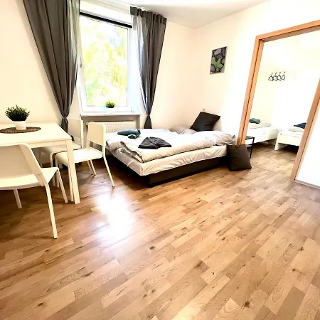 3 Zimmer, 5 Schlafplätze, Zentral Süd, 4 Min Zur A45, Frei Parken Apartment *