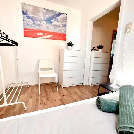 3 Zimmer, 5 Schlafplaetze, Zentral Hagen Sued, 4 Min Zur A45, Frei Parken Apartment Hagen (Arnsberg)