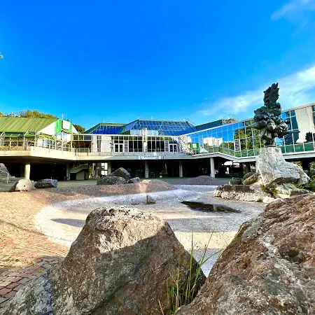 Apartment 3 Zimmer, 5 Schlafplaetze, Zentral Sued, 4 Min Zur A45, Frei Parken