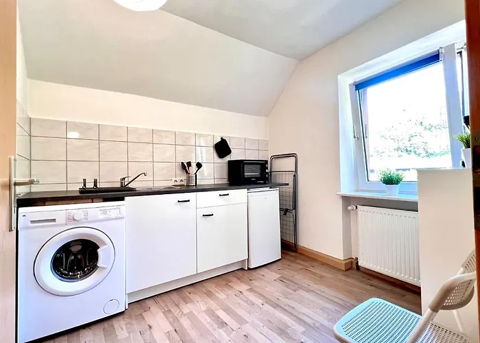 3 Zimmer, 5 Schlafplaetze, Zentral Sued, 4 Min Zur A45, Frei Parken Apartament *